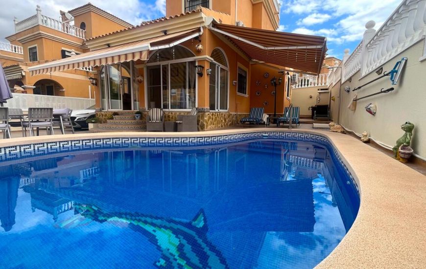 Sale - Villa - Algorfa