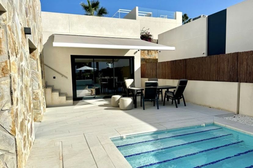 Sale - Villa - Algorfa