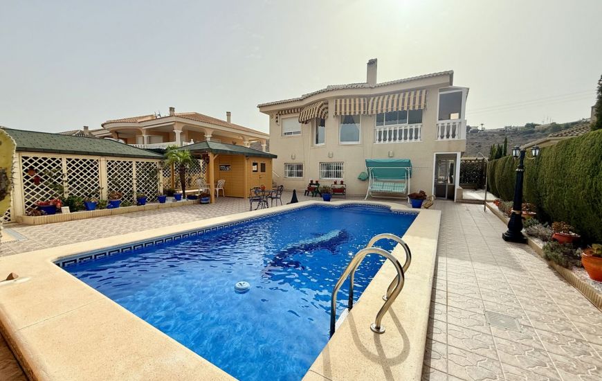 Venta - Villa - Benimar