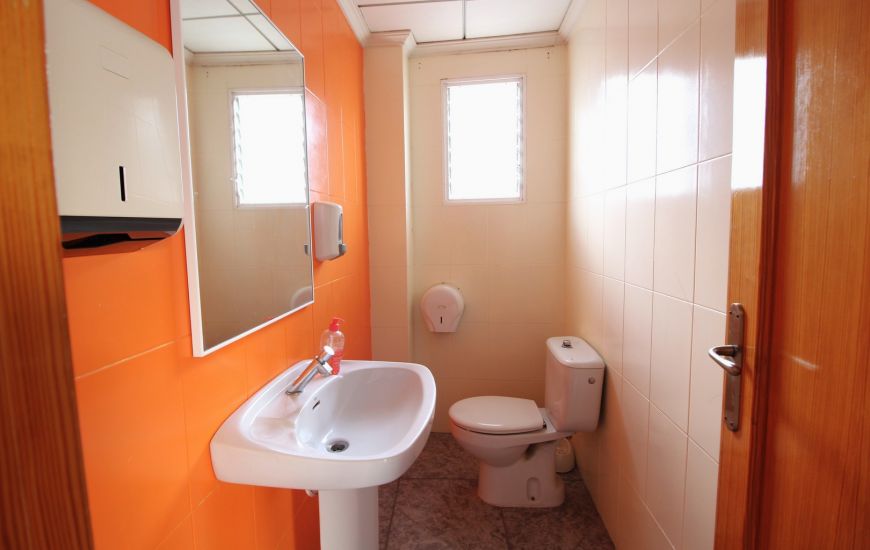 Sale - Commercieel - Jacarilla