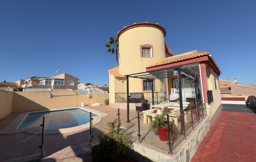 Sale - Villa - Ciudad Quesada