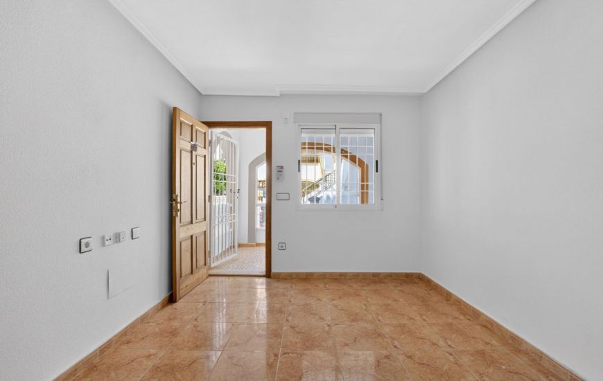 Venta - Ground Floor - Torrevieja