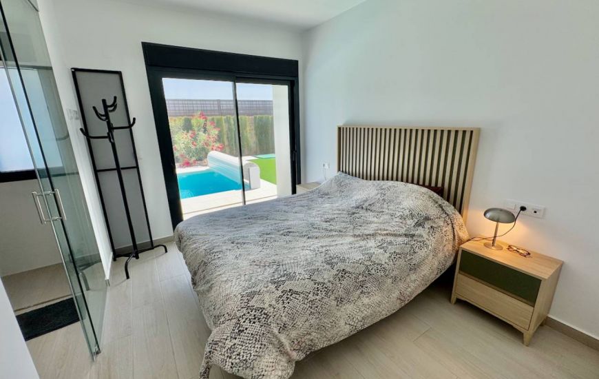 Venta - Villa - Algorfa