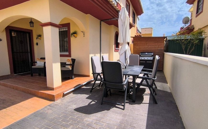 Sale - Half Vrijstaand Huis - Ciudad Quesada