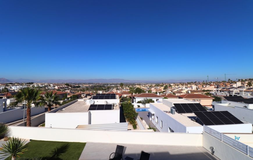 Sale - Villa - Benimar