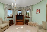 Sale - Villa - Los Altos