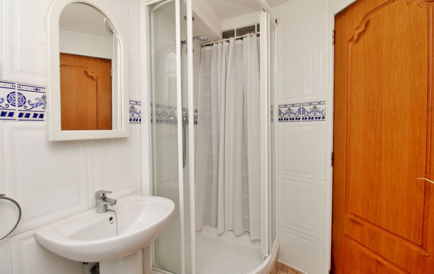 Sale - Villa - Villamartin