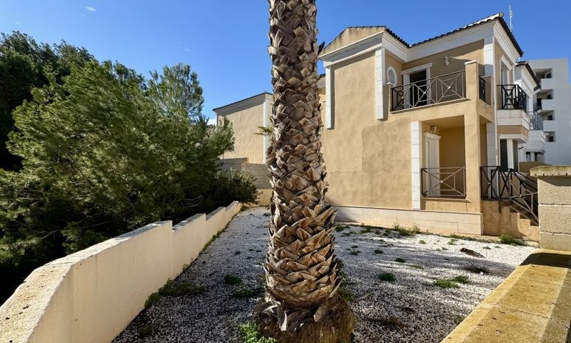 Venta - Villa - Orihuela
