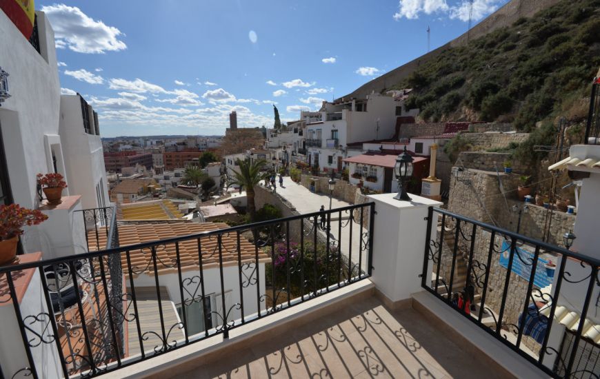 Sale - Townhouse - Alicante