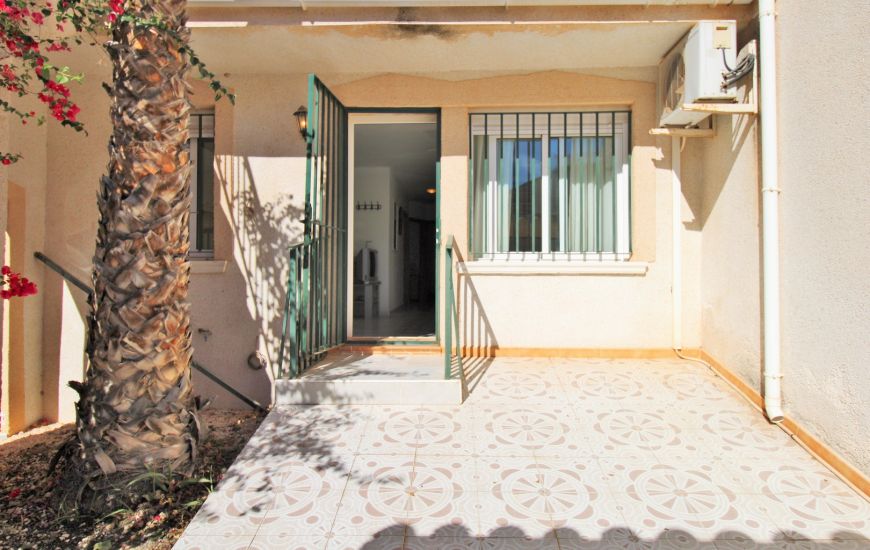 Sale - Rijtjeshuis - Villamartin