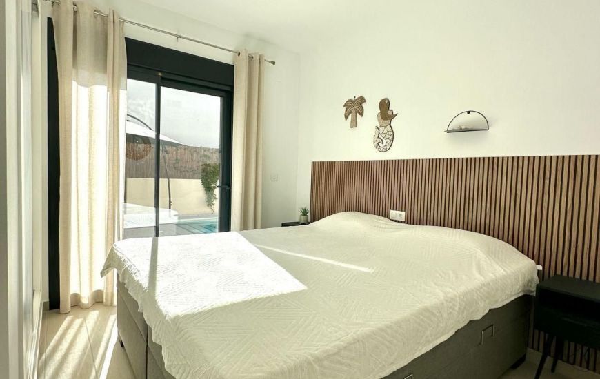 Venta - Villa - Algorfa