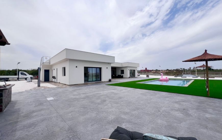 Venta - Villa - Ciudad Quesada
