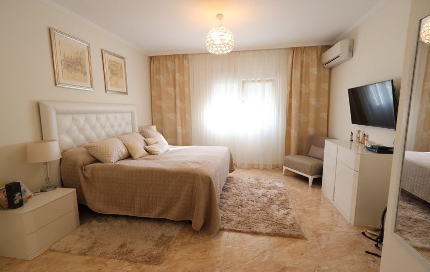Sale - Villa - Torrevieja