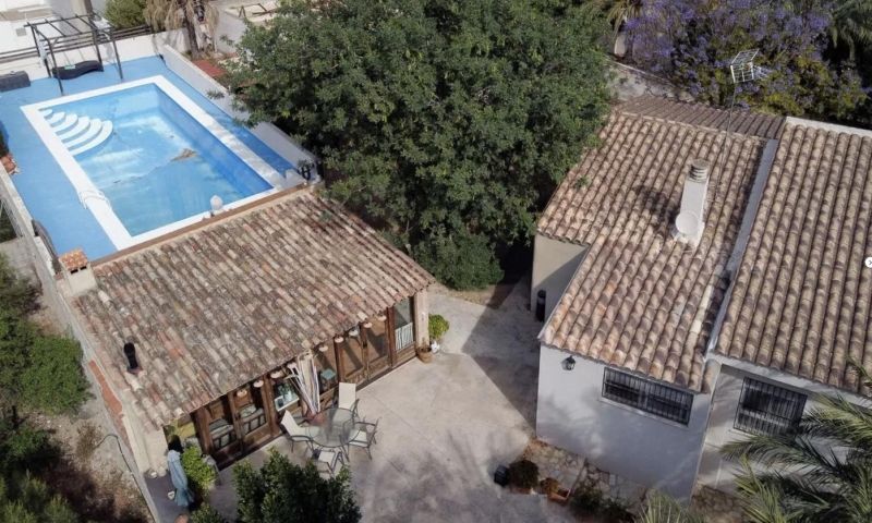 Sale - Villa - Alberic