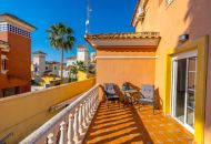 Sale - Villa - Villamartin