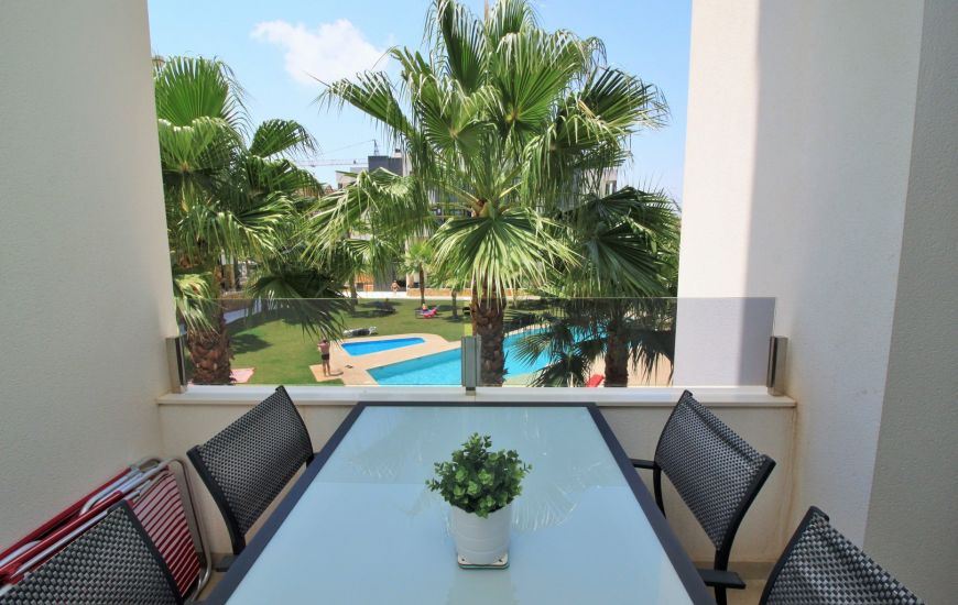 Sale - Apartments - Villamartin