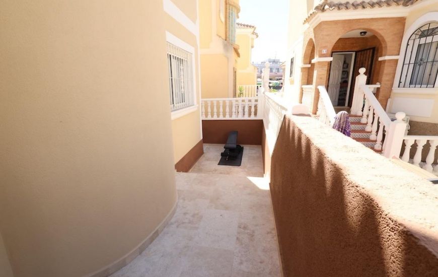 Sale - Villa - Orihuela Costa