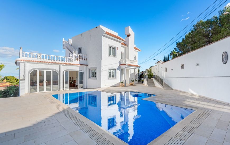 Venta - Villa - San Miguel de Salinas
