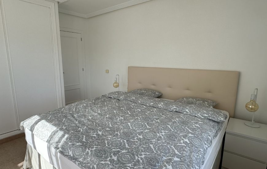 Sale - Villa - El Raso