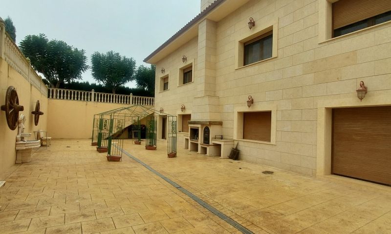 Sale - Villa - Hondón de las Nieves