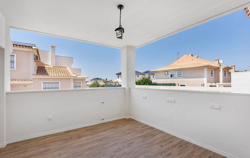 Sale - Villa - Torrevieja - 