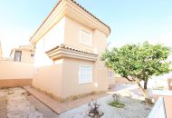 Venta - Villa - Torrevieja