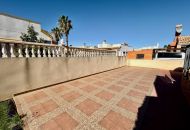 Sale - Villa - El Raso