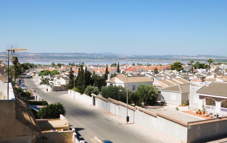 Sale - Semi Detached - Torrevieja