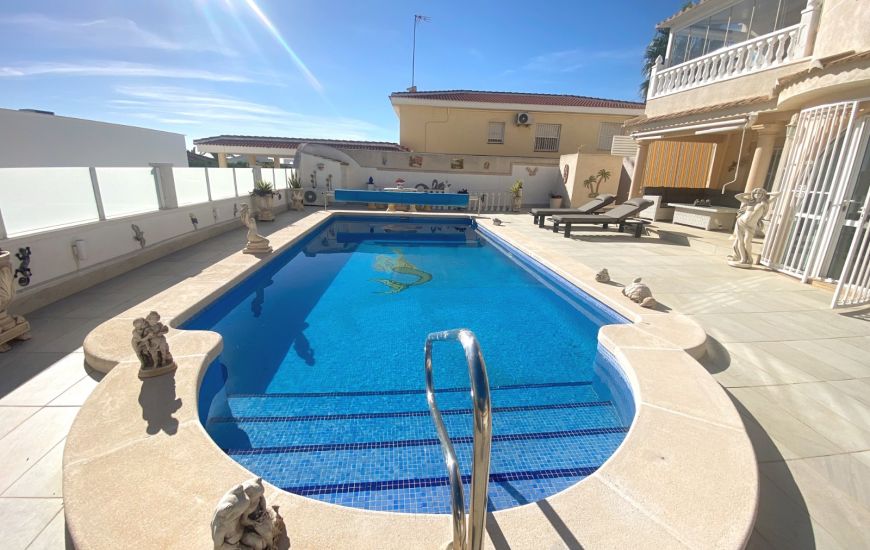 Sale - Villa - Ciudad Quesada