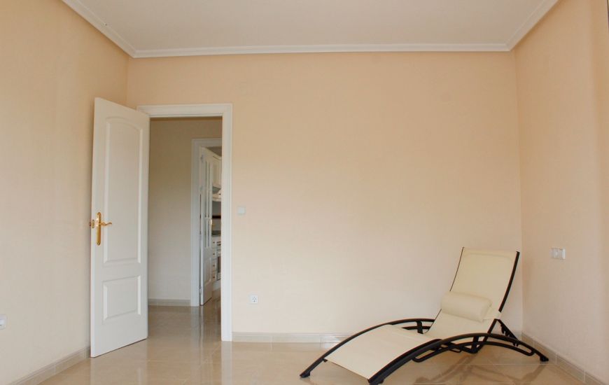 Sale - Villa - Villamartin