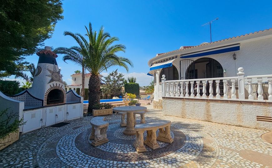 Sale - Villa - Ciudad Quesada