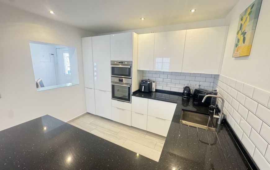 Sale - Villa - Blue Lagoon