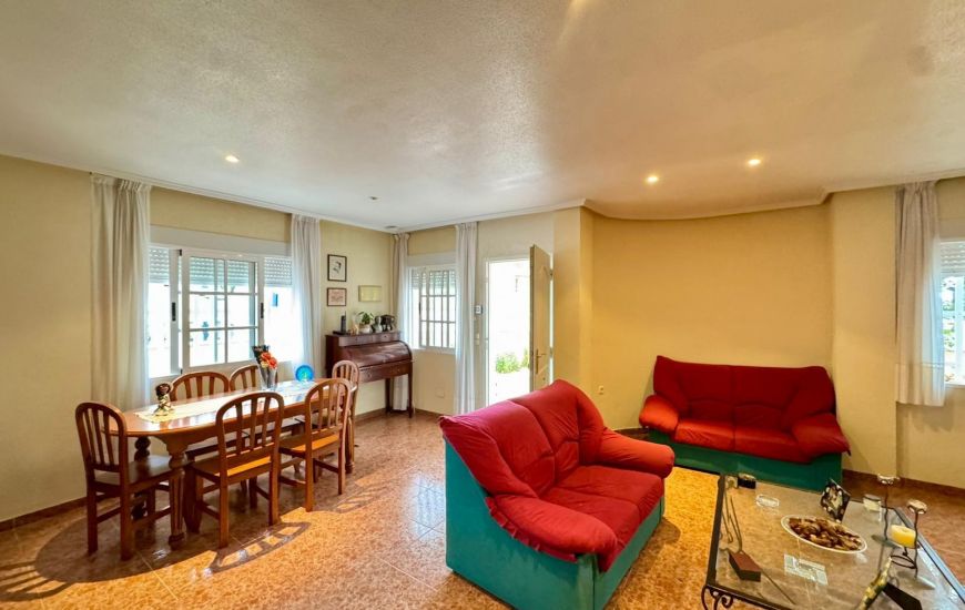 Venta - Villa - Torrevieja