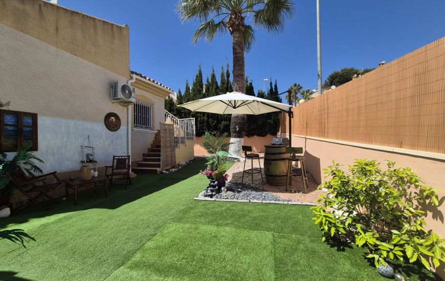 Venta - Villa - Villamartin