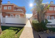 Sale - Half Vrijstaand Huis - Ciudad Quesada