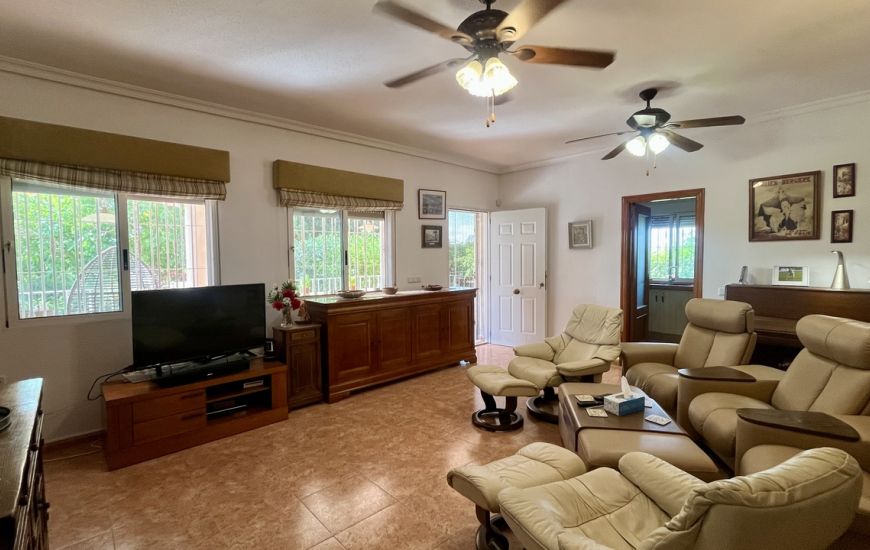 Sale - Villa - Orihuela