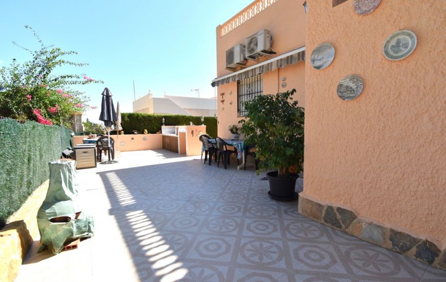 Sale - Villa - Orihuela Costa