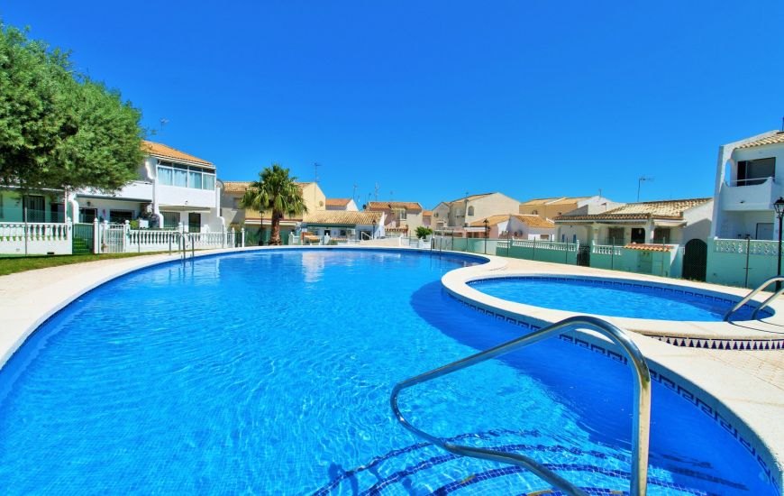 Sale - Bungalow - La Florida
