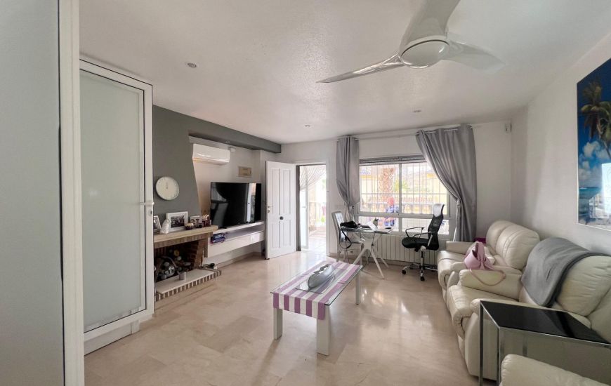 Sale - Half Vrijstaand Huis - Ciudad Quesada
