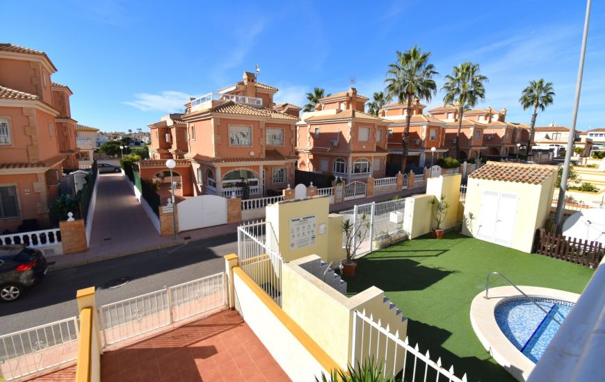 Sale - Apartments - Orihuela Costa