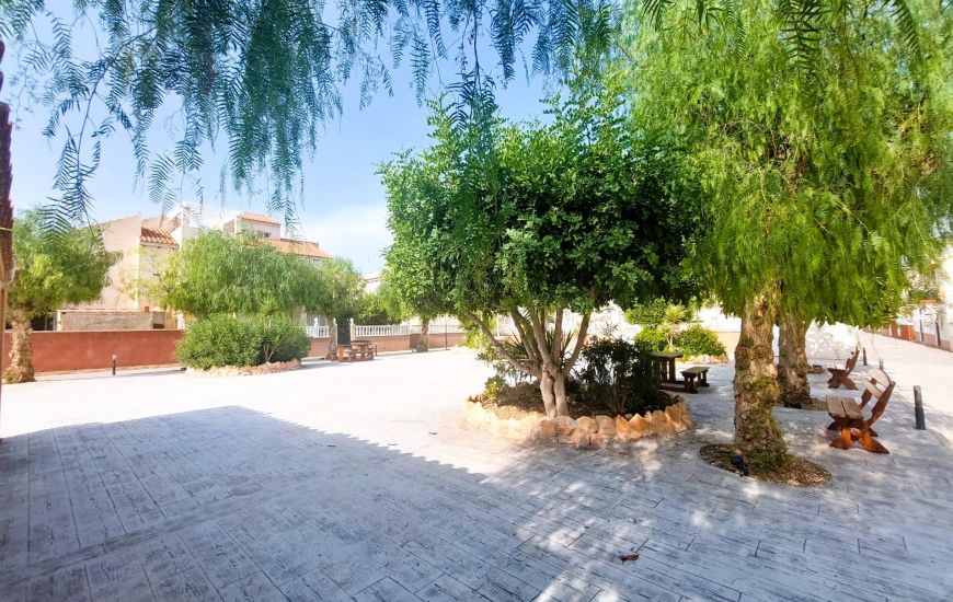 Sale - Bungalow - Orihuela Costa