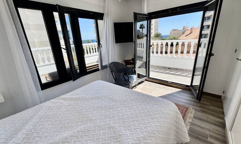 Sale - Apartments - Punta Prima