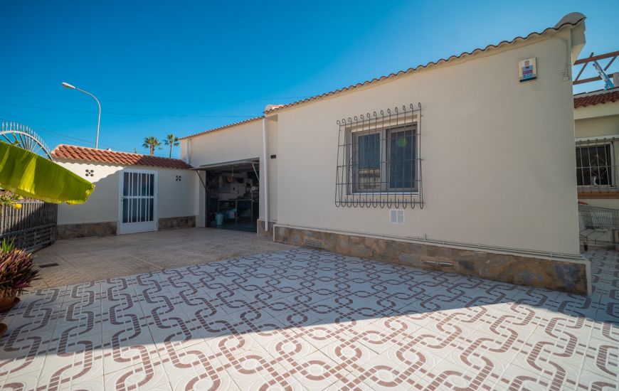 Sale - Villa - Ciudad Quesada