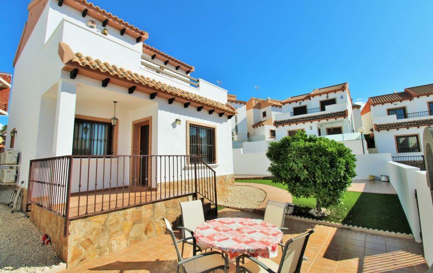 Venta - Villa - Villamartin