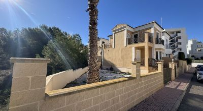 Villa - Sale - Orihuela - Orihuela