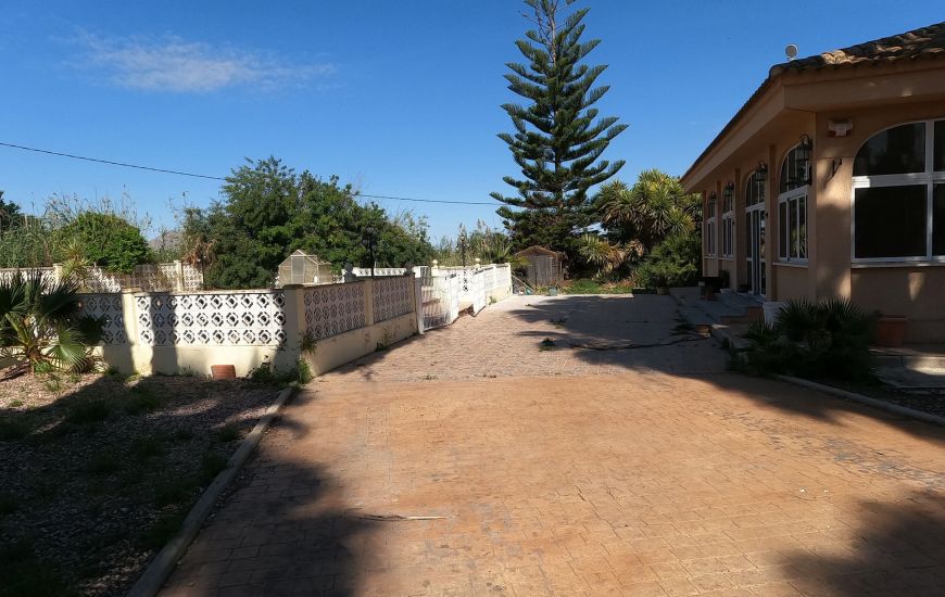 Sale - Villa - Dolores
