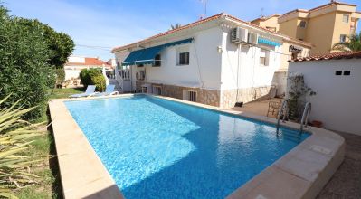 Townhouse - Sale - Torrevieja - Torrevieja