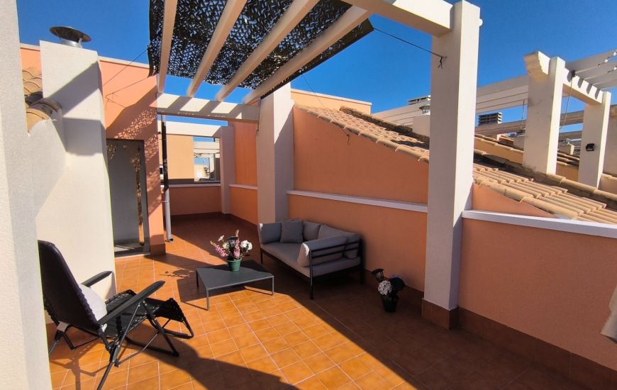 Sale - Rijtjeshuis - Bigastro