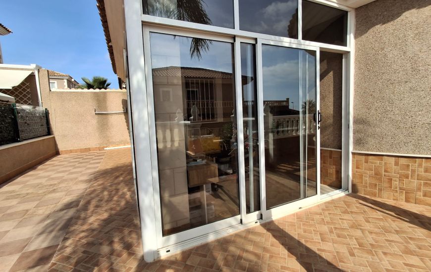 Sale - Villa - Los Balcones