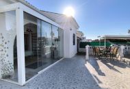 Venta - Villa - Torrevieja